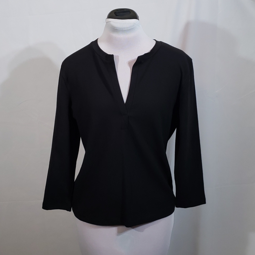 NWOT Antonio Melani Black Knit Top Medium